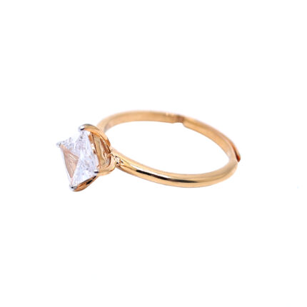 Elegant Princess-Cut Solitaire Yellow Gold Ring